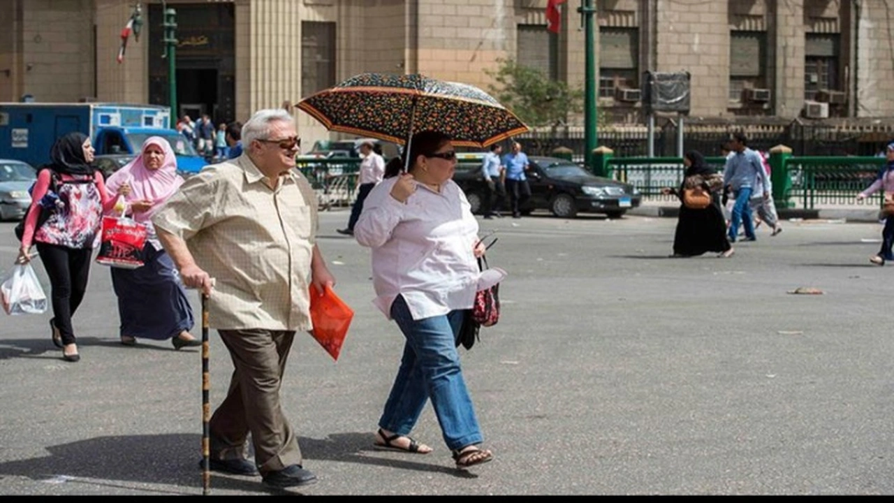 مصر تحت وطأة الموجة الحارة: 40 درجة بالقاهرة و45 جنوبًا!